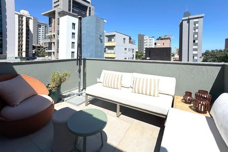 Apartamento à venda com 130m², 3 quartos e 3 vagasCobertura