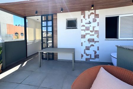 Apartamento à venda com 130m², 3 quartos e 3 vagasCobertura