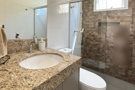 Apartamento à venda com 130m², 3 quartos e 3 vagasBanheiro da Suíte