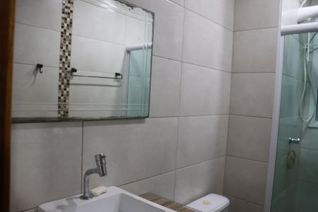 Apartamento à venda com 59m², 2 quartos e 1 vaga Apartamento à venda com 59m², 2 quartos e 1 vagaBanheiro