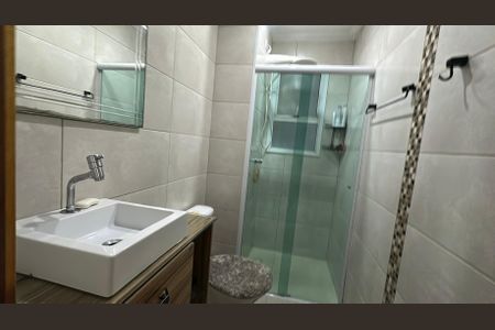 Apartamento à venda com 59m², 2 quartos e 1 vaga Apartamento à venda com 59m², 2 quartos e 1 vagaBanheiro