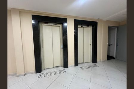 Apartamento à venda com 59m², 2 quartos e 1 vaga Apartamento à venda com 59m², 2 quartos e 1 vagaHall de entrada