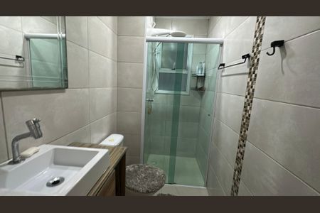 Apartamento à venda com 59m², 2 quartos e 1 vaga Apartamento à venda com 59m², 2 quartos e 1 vagaBanheiro