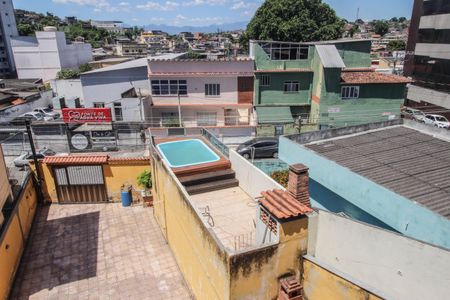 Casa para alugar com 300m², 3 quartos e 2 vagas Casa para alugar com 300m², 3 quartos e 2 vagasPiscina