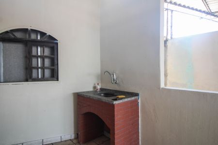 Casa para alugar com 300m², 3 quartos e 2 vagas Casa para alugar com 300m², 3 quartos e 2 vagasTerraço