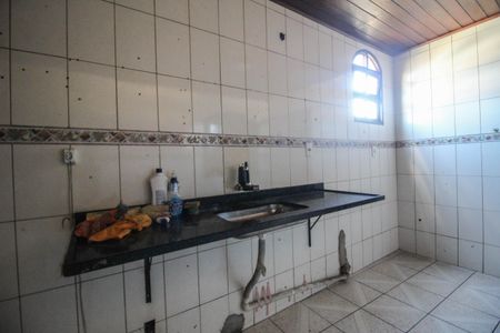 Casa para alugar com 300m², 3 quartos e 2 vagas Casa para alugar com 300m², 3 quartos e 2 vagasCozinha