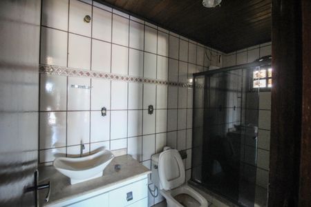 Casa para alugar com 300m², 3 quartos e 2 vagas Casa para alugar com 300m², 3 quartos e 2 vagasBanheiro