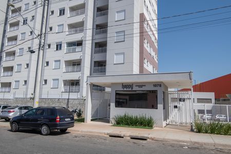 Apartamento para alugar com 54m², 2 quartos e 1 vagaFachada do Condomínio