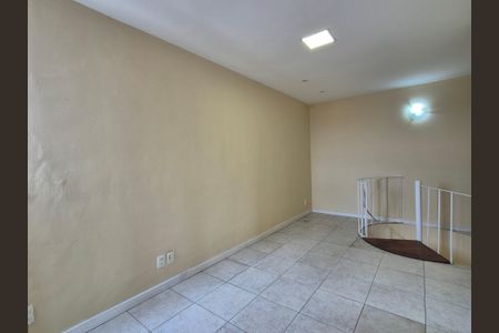 Apartamento para alugar com 250m², 4 quartos e 2 vagas Apartamento para alugar com 250m², 4 quartos e 2 vagasSala 2