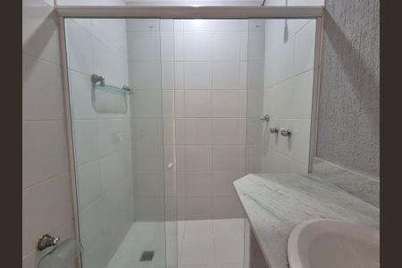 Apartamento para alugar com 250m², 4 quartos e 2 vagas Apartamento para alugar com 250m², 4 quartos e 2 vagasBanheiro