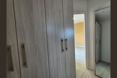 Apartamento para alugar com 250m², 4 quartos e 2 vagas Apartamento para alugar com 250m², 4 quartos e 2 vagasCloset