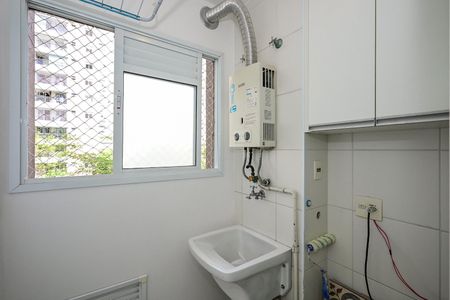 Apartamento para alugar com 55m², 2 quartos e 1 vagaÁrea de Serviço 