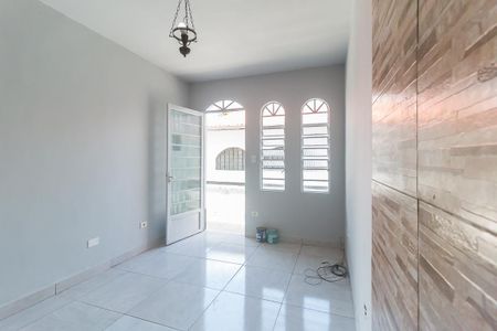 Casa para alugar com 560m², 4 quartos e 5 vagasSala da Edícula