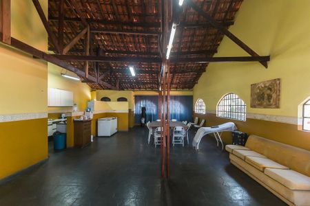 Casa para alugar com 560m², 4 quartos e 5 vagasSalão