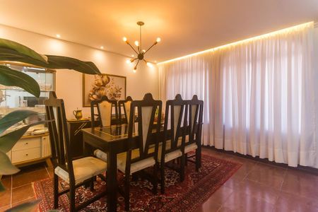 Casa para alugar com 560m², 4 quartos e 5 vagasSala de Jantar