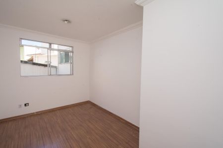Quarto 2 de apartamento para alugar com 3 quartos, 98m² em Cabral, Contagem