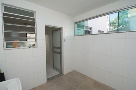 Apartamento para alugar com 98m², 3 quartos e 1 vagaÁrea de Serviço
