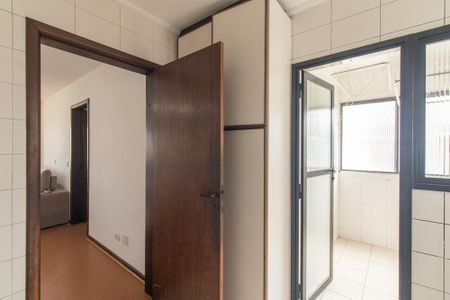 Apartamento à venda com 90m², 3 quartos e 2 vagasCozinha