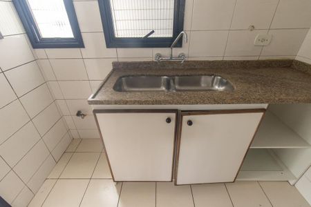 Apartamento à venda com 90m², 3 quartos e 2 vagasCozinha