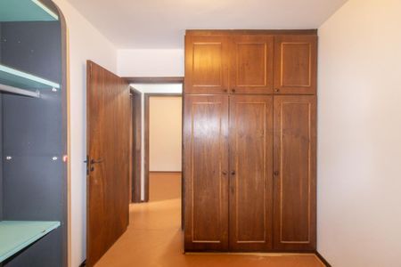 Apartamento à venda com 90m², 3 quartos e 2 vagasQuarto 3