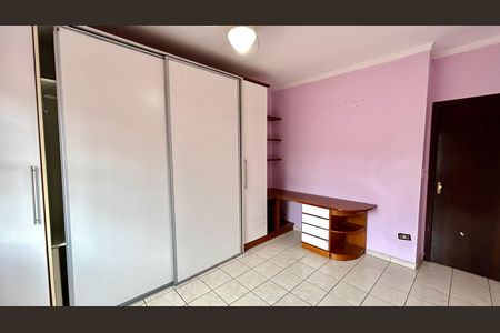 Casa para alugar com 138m², 3 quartos e 2 vagas Casa para alugar com 138m², 3 quartos e 2 vagasQuarto 2