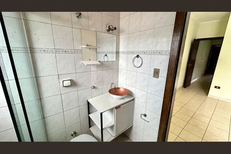Casa para alugar com 138m², 3 quartos e 2 vagas Casa para alugar com 138m², 3 quartos e 2 vagasBanheiro da Suíte
