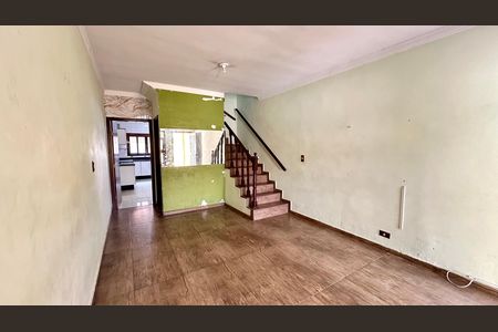 Sala de casa para alugar com 3 quartos, 138m² em Jardim Eugenia, Guarulhos