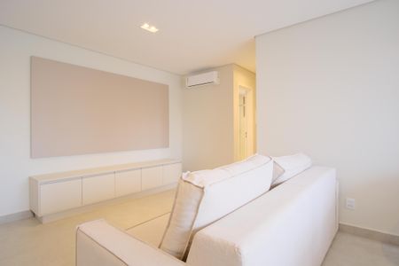 Sala de apartamento para alugar com 2 quartos, 65m² em Vila Azevedo, São Paulo