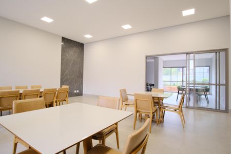 Apartamento para alugar com 65m², 2 quartos e 1 vagaÁrea comum