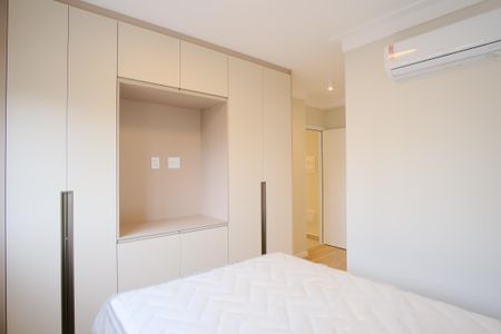 Apartamento para alugar com 65m², 2 quartos e 1 vagaSuíte