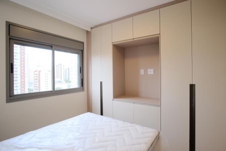 Apartamento para alugar com 65m², 2 quartos e 1 vagaSuíte