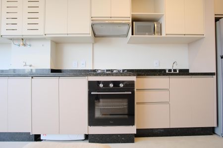 Apartamento para alugar com 65m², 2 quartos e 1 vagaCozinha e Área de Serviço