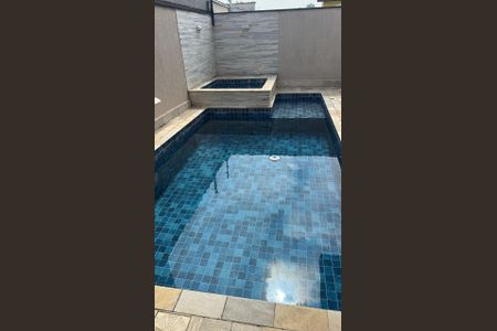 Casa de condomínio para alugar com 357m², 4 quartos e 4 vagas Casa de condomínio para alugar com 357m², 4 quartos e 4 vagaspiscina