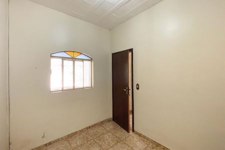 Casa à venda com 300m², 5 quartos e 2 vagas