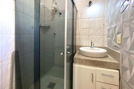 Casa à venda com 300m², 5 quartos e 2 vagas