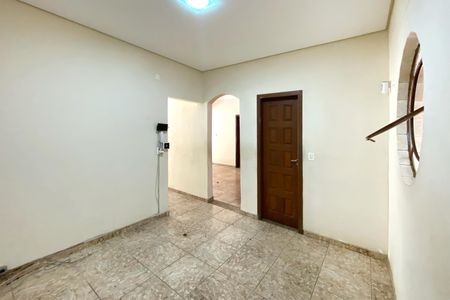 Casa à venda com 300m², 5 quartos e 2 vagas
