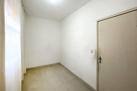 Casa à venda com 300m², 5 quartos e 2 vagas