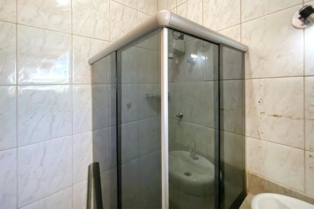 Casa à venda com 300m², 5 quartos e 2 vagas