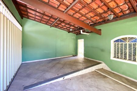 Casa à venda com 300m², 5 quartos e 2 vagas