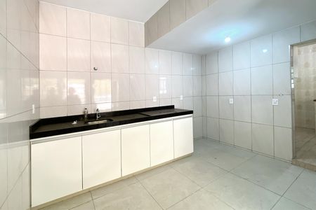 Casa à venda com 300m², 5 quartos e 2 vagas