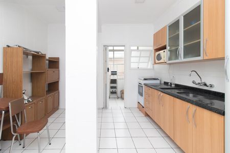 Apartamento à venda com 100m², 1 quarto e sem vagaCozinha e Área de Serviço