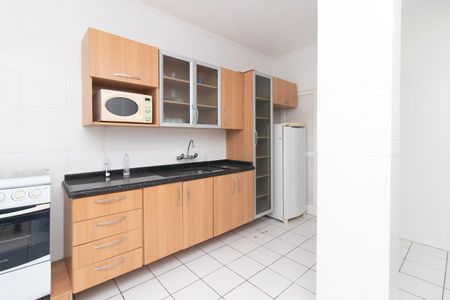 Apartamento à venda com 100m², 1 quarto e sem vagaCozinha e Área de Serviço
