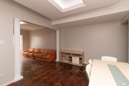 Apartamento à venda com 100m², 1 quarto e sem vagaSala