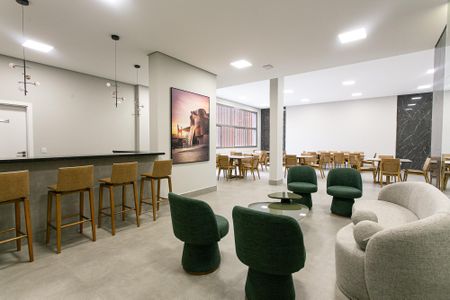 Apartamento para alugar com 65m², 2 quartos e 1 vaga Apartamento para alugar com 65m², 2 quartos e 1 vagaÁrea comum - Salão de festas