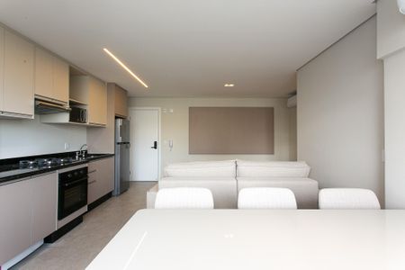 Apartamento para alugar com 65m², 2 quartos e 1 vaga Apartamento para alugar com 65m², 2 quartos e 1 vagaSala de Jantar
