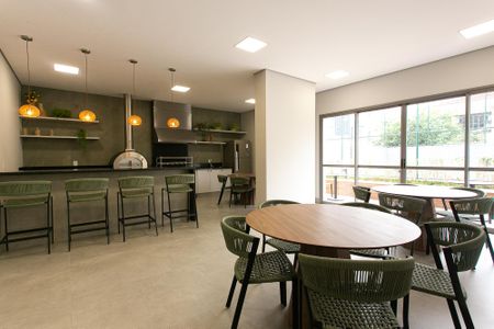 Apartamento para alugar com 65m², 2 quartos e 1 vaga Apartamento para alugar com 65m², 2 quartos e 1 vagaÁrea comum - Salão de festas