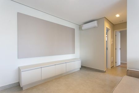Sala de TV de apartamento para alugar com 2 quartos, 65m² em Vila Azevedo, São Paulo
