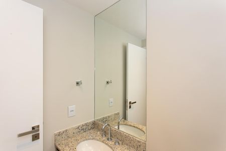 Apartamento para alugar com 65m², 2 quartos e 1 vaga Apartamento para alugar com 65m², 2 quartos e 1 vagaBanheiro Social