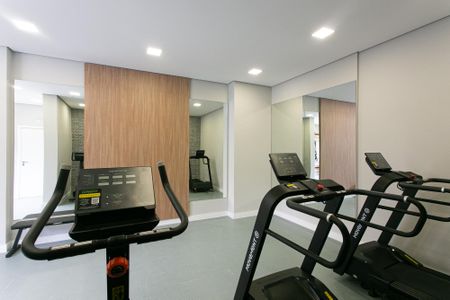 Apartamento para alugar com 65m², 2 quartos e 1 vaga Apartamento para alugar com 65m², 2 quartos e 1 vagaÁrea comum - Academia