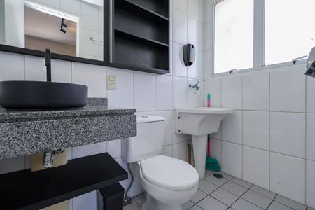 Apartamento para alugar com 3m², 1 quarto e 1 vaga Apartamento para alugar com 3m², 1 quarto e 1 vagaBanheiro da Suíte